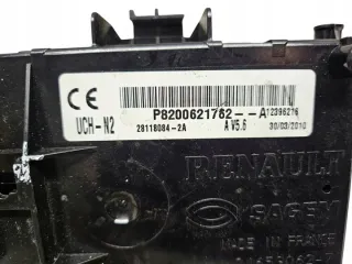 8200621762A P8200621762A 8200621762 Блок управления двигателем Renault Clio 2 Арт e12619511, вид 3