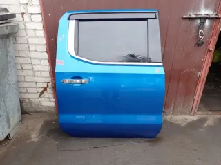 84829351 85658275 84608652 Дверь задняя правая GMC Sierra 3 Арт e12618271, вид 1