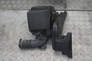 SH01-13221, SH01-133AX Корпус воздушного фильтра Mazda 5 1 Арт e12610881, вид 1