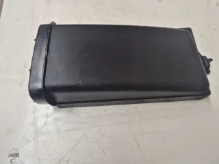64318379957 64318379958 8379957 8379958 Корпус воздушного фильтра BMW 7 E65/E66 Арт e12608874, вид 1