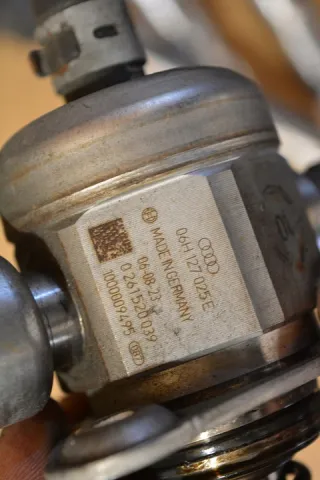 06H127025E 0261520039 06H145100AB 06h127025e Насос топливный Audi A3 8P Арт e12606384, вид 2