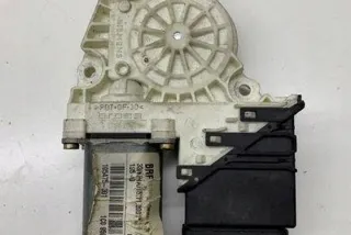 1C0959811A Моторчик стеклоподъемника Volkswagen Golf 4 Арт e12597226, вид 2