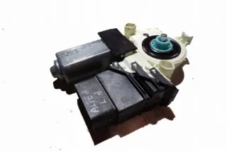 1K0959704M Моторчик стеклоподъемника Seat Toledo 3 Арт e12596877, вид 1