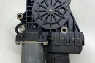 4B0959802A Моторчик стеклоподъемника Audi A6 C5 (S6,RS6) Арт e12595303, вид 1