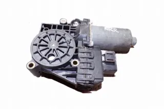 0130821784 Моторчик стеклоподъемника Audi A6 C5 (S6,RS6) Арт e12595243, вид 1