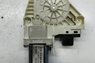 4F0959801C Моторчик стеклоподъемника Audi A6 C6 (S6,RS6) Арт e12595142, вид 3