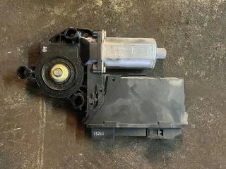 8E0959801A Моторчик стеклоподъемника Audi A4 B7 Арт e12594810, вид 1