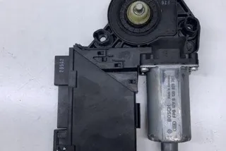 8E0959801A Моторчик стеклоподъемника Audi A4 B7 Арт e12594757, вид 1