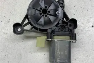 8W0959812 Моторчик стеклоподъемника Audi A4 B9 Арт e12594537, вид 1