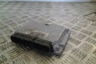 0281010021 Блок управления двигателем Opel Astra H Арт e12589615, вид 1