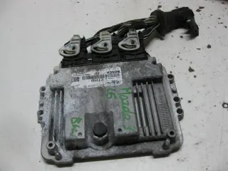 6M61-12A650-BB Блок управления двигателем Mazda 3 BK Арт e12588995, вид 1