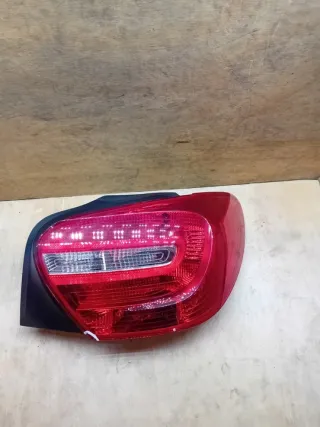 A1769060200 Фонарь задний правый Mercedes A W176 Арт e12581116, вид 1
