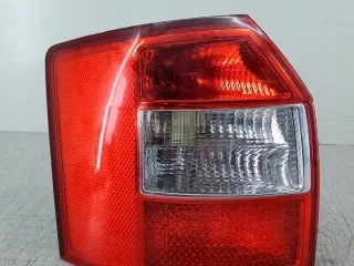  Фонарь задний левый Audi A4 B6 Арт e12575690, вид 1