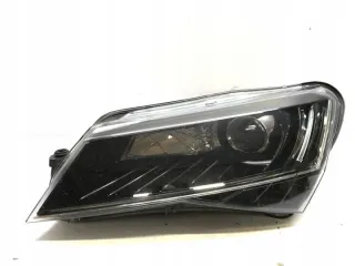 3V1941015A Фара левая Skoda Superb 3 Арт e12568103, вид 1