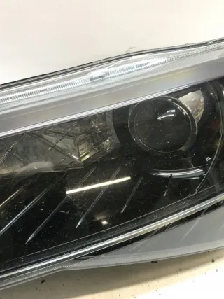 3V1941015A Фара левая Skoda Superb 3 Арт e12568103, вид 3
