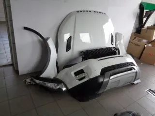  Бампер передний Land Rover Evoque 1 Арт e12567695, вид 1
