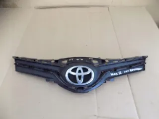 53101-0D660 Решетка радиатора Toyota Yaris 3 Арт e12560918, вид 1