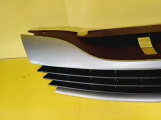 8200012581 Решетка радиатора Renault Laguna 2 Арт e12560782, вид 3