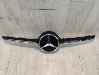 A2058881100 Решетка радиатора Mercedes C W205 Арт e12560548, вид 2