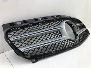 A1768880260 Решетка радиатора Mercedes A W176 Арт e12560537, вид 3