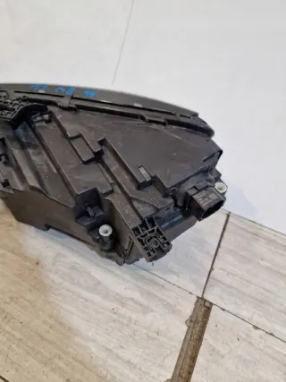8W0941034D 8w094134D Фара правая Audi A4 B9 Арт e12559950, вид 4