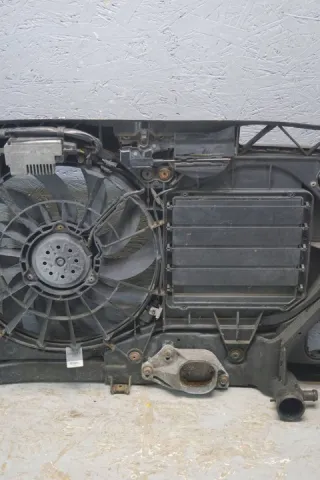 D861 JKM18938 Передняя панель крепления облицовки (телевизор) Audi A4 B7 Арт e12550550, вид 15