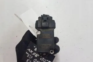 _M2_ 2220427010 Расходомер воздуха Toyota Avensis 2 Арт e12550191, вид 1