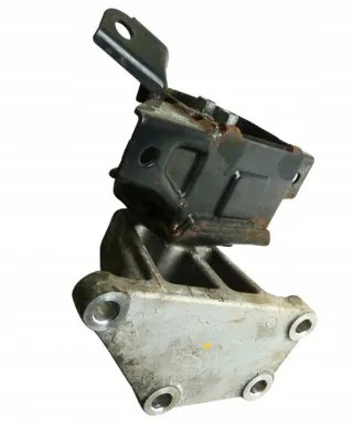 2011-2017 21830-A5400 Подушка крепления КПП Hyundai i30 GD Арт e12548093, вид 2