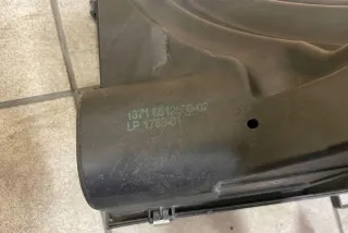 1371779887602 Корпус воздушного фильтра BMW 3 E90/E91/E92/E93 Арт e12542985, вид 1