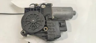 0130821774 Моторчик стеклоподъемника Audi A6 C6 (S6,RS6) Арт e12530655, вид 1