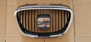 5P0853654 Решетка радиатора Seat Leon 3 Арт e12511596, вид 1