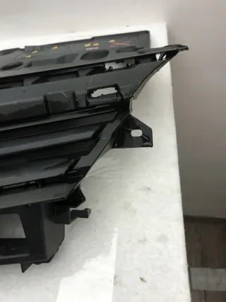 622562397R 622562397 Решетка радиатора Renault Clio 4 Арт e12511552, вид 4