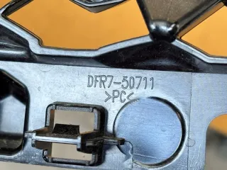 DFR7-50711 DFR750711 Решетка радиатора Mazda CX30 Арт e12511239, вид 9