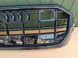 4M8853651AF Решетка радиатора Audi Q8 Арт e12510323, вид 3