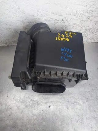 A6070900301 Корпус воздушного фильтра Mercedes A W176 Арт e12508454, вид 1