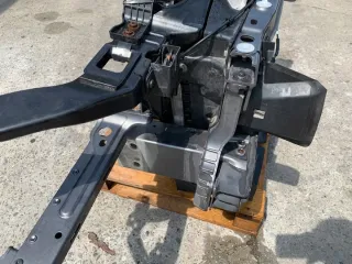 GX73-8C607-AD GX73-8C607 Передняя панель крепления облицовки (телевизор) Jaguar XF 260 Арт e12497592, вид 13