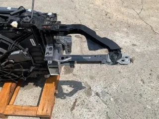 GX73-8C607-AD GX73-8C607 Передняя панель крепления облицовки (телевизор) Jaguar XF 260 Арт e12497592, вид 6