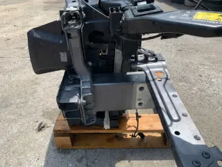 GX73-8C607-AD GX73-8C607 Передняя панель крепления облицовки (телевизор) Jaguar XF 260 Арт e12497592, вид 9