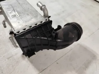 04E145785E Интеркулер Volkswagen Golf 8 Арт e12496509, вид 3