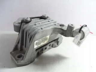 2014-18 68190606AE Подушка крепления КПП Jeep Cherokee KL Арт e12495835