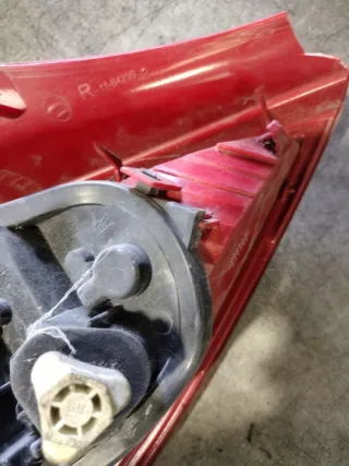  Фонарь задний правый Opel Corsa D Арт e12492967, вид 3