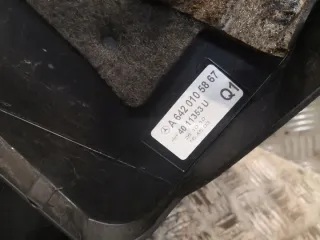 6420105867 Декоративная крышка двигателя Mercedes E C207 Арт e12492465, вид 3