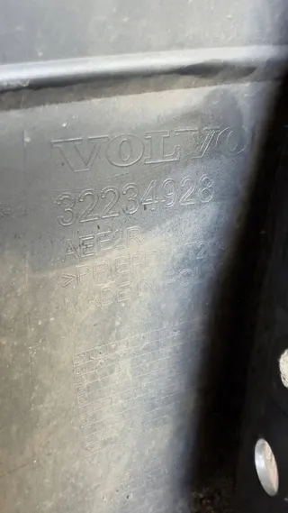 32234928 15857711 Бампер передний Volvo XC60 2 Арт e12488399, вид 6