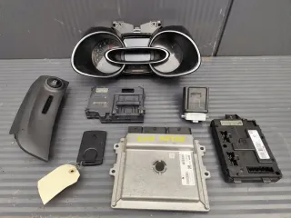 237105499R 284B18663R 285904740R Блок управления двигателем Renault Clio 4 Арт e12486017, вид 1