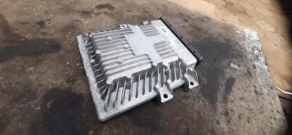 8H2Q-12A650-AA Блок управления двигателем Land Rover Discovery 3 Арт e12484293, вид 5