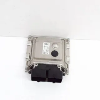 M9D314C568GB Блок управления двигателем Jaguar I-Pace Арт e12484065, вид 1