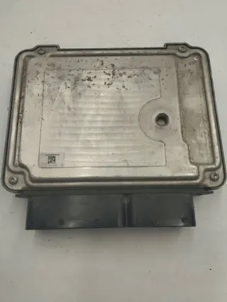 03L906018CN Блок управления двигателем Audi Q3 1 Арт e12481700, вид 3