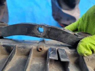 13271101 OEGM13271101-9212 OEGM13271101 Корпус воздушного фильтра Opel Astra H Арт e12474087, вид 9