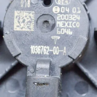 103676200A Датчик удара Tesla model Y Арт e12472685, вид 6