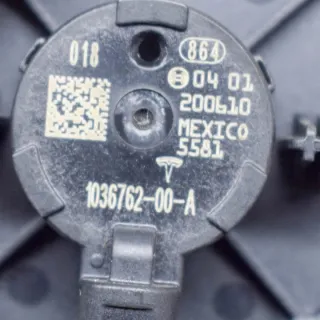 103676200A Датчик удара Tesla model X Арт e12472645, вид 6